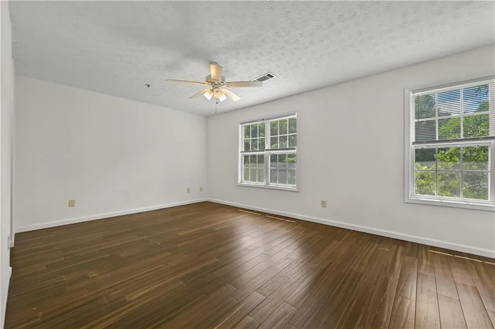 5090 Leeshire Trace Tucker, GA 30084