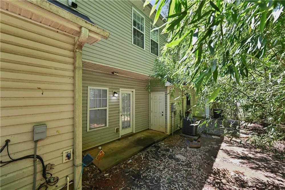 5090 Leeshire Trace Tucker, GA 30084
