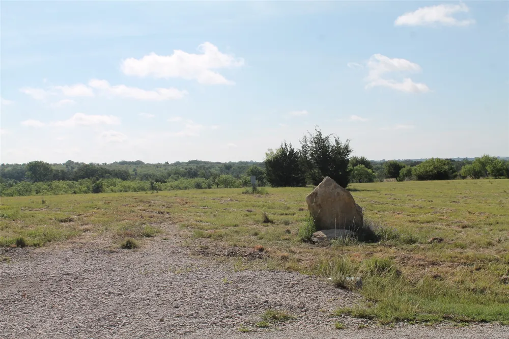 688 Comanche Lake Road Comanche, TX 76442