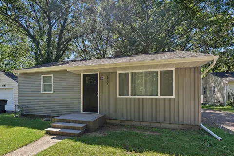 1052 Woodward Avenue