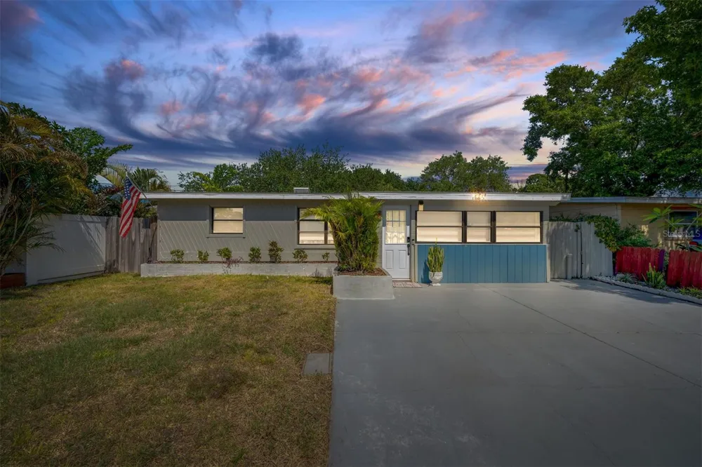 11919 102ND STREET Largo, FL 33773