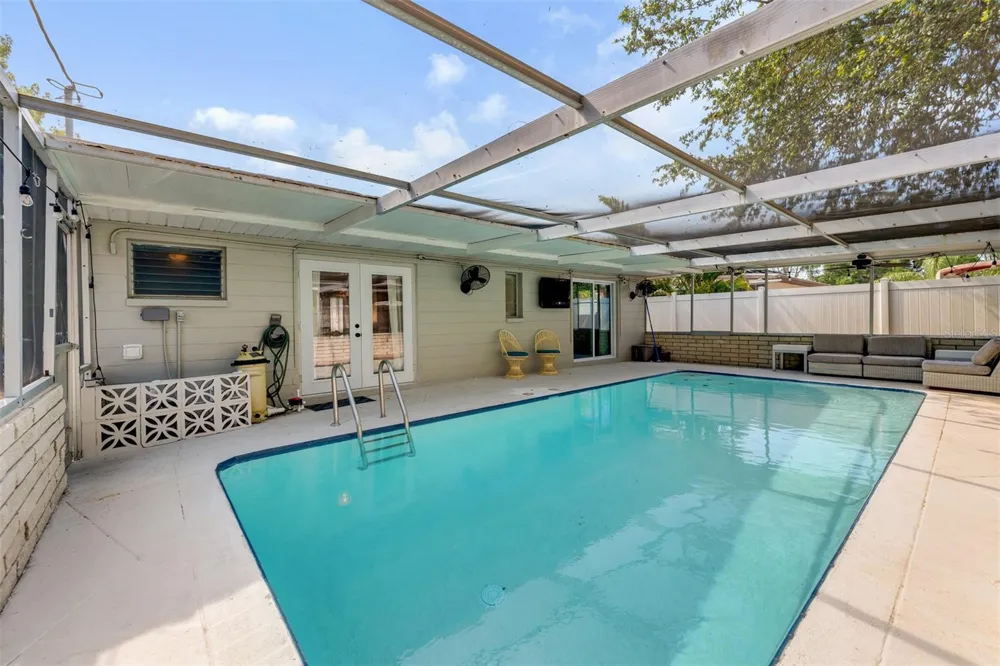 11919 102ND STREET Largo, FL 33773