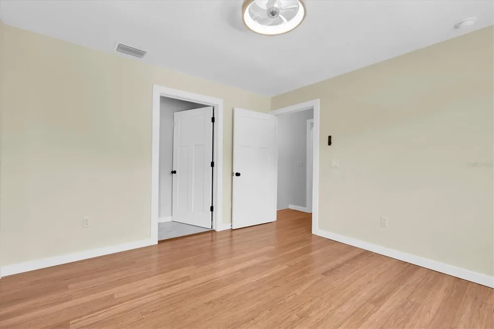 6921 MANGO AVENUE S St Petersburg, FL 33707