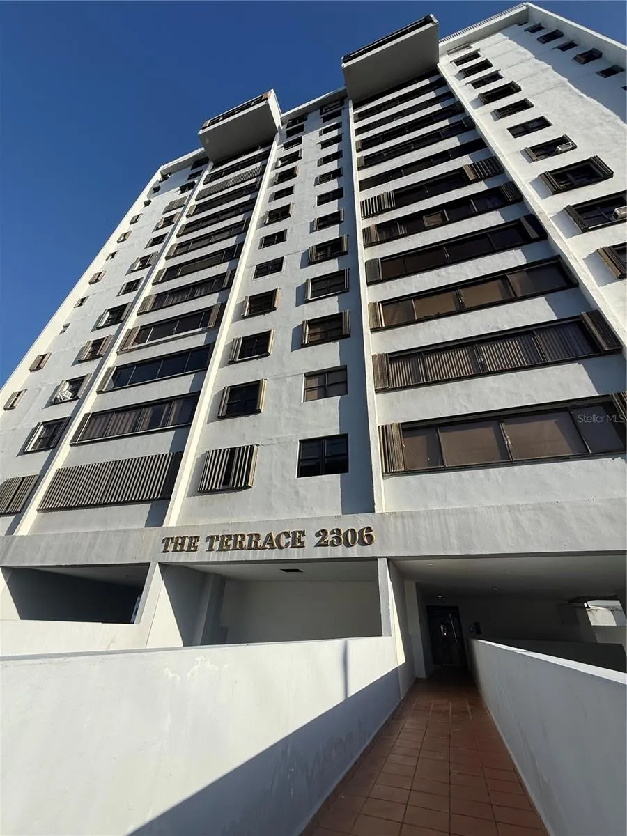 . LAUREL #2306 San Juan, PR 00913
