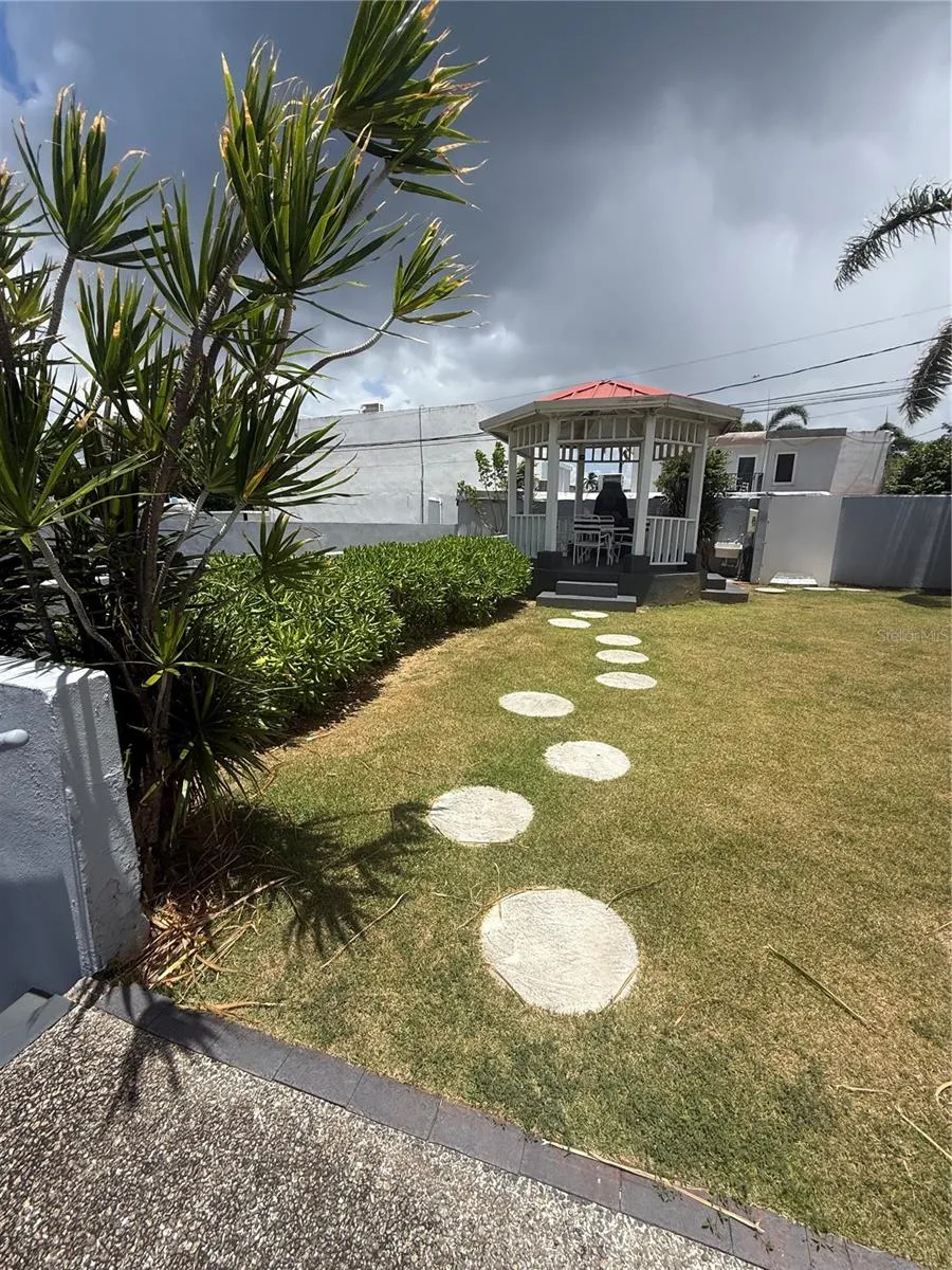 . LAUREL #2306 San Juan, PR 00913
