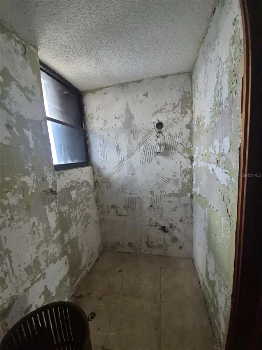 . LAUREL #2306 San Juan, PR 00913