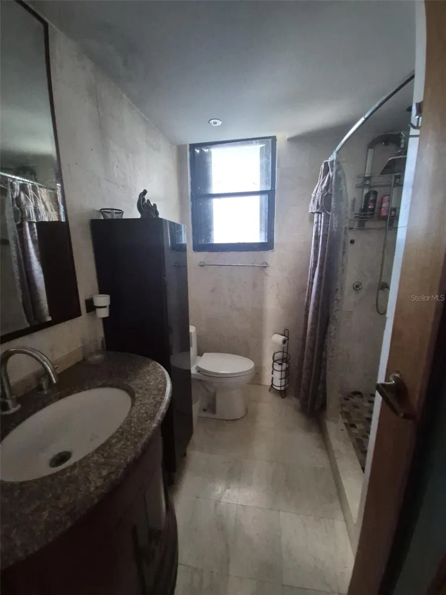 . LAUREL #2306 San Juan, PR 00913