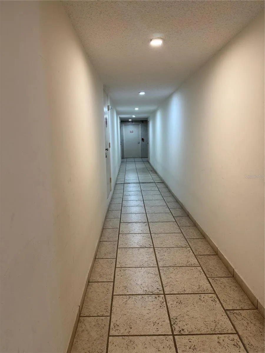 . LAUREL #2306 San Juan, PR 00913