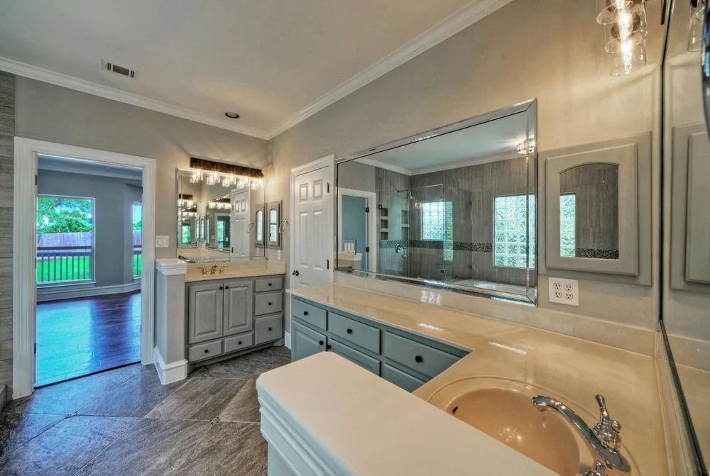 12012 Uplands Ridge Drive Bee Cave, TX 78738