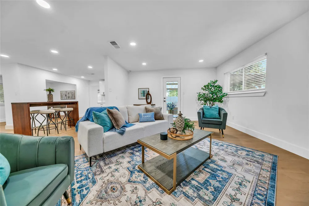 6437 Carousel Drive Watauga, TX 76148