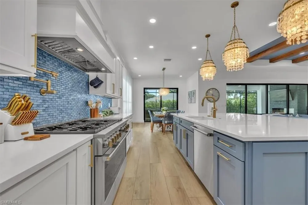 1187 22nd Avenue Naples, FL 34103