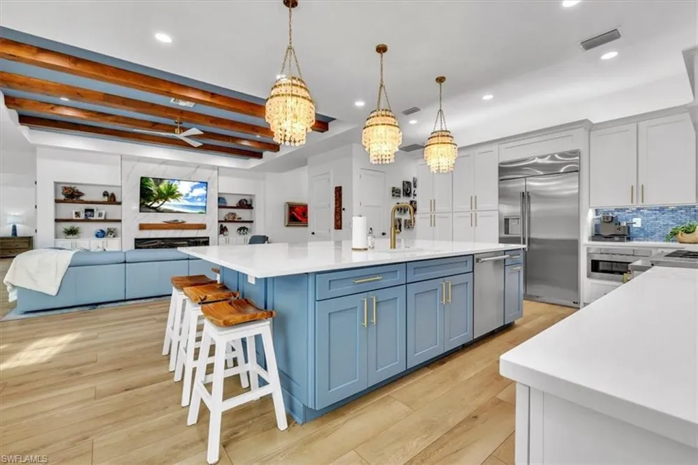 1187 22nd Avenue Naples, FL 34103