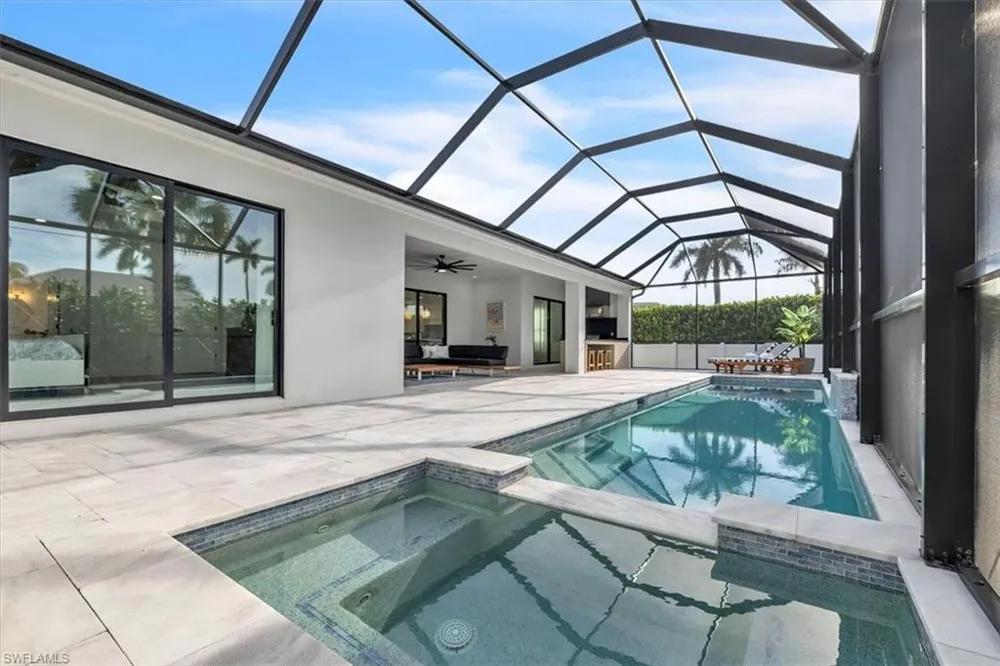 1187 22nd Avenue Naples, FL 34103