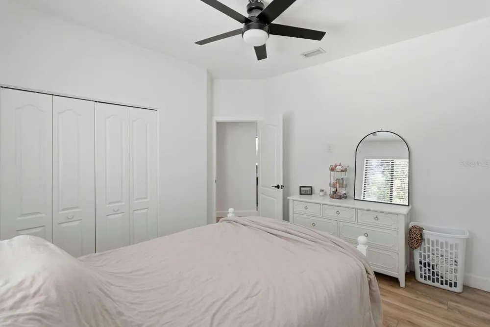 6301 86TH AVENUE Pinellas Park, FL 33782