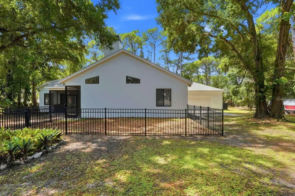 6301 86TH AVENUE Pinellas Park, FL 33782