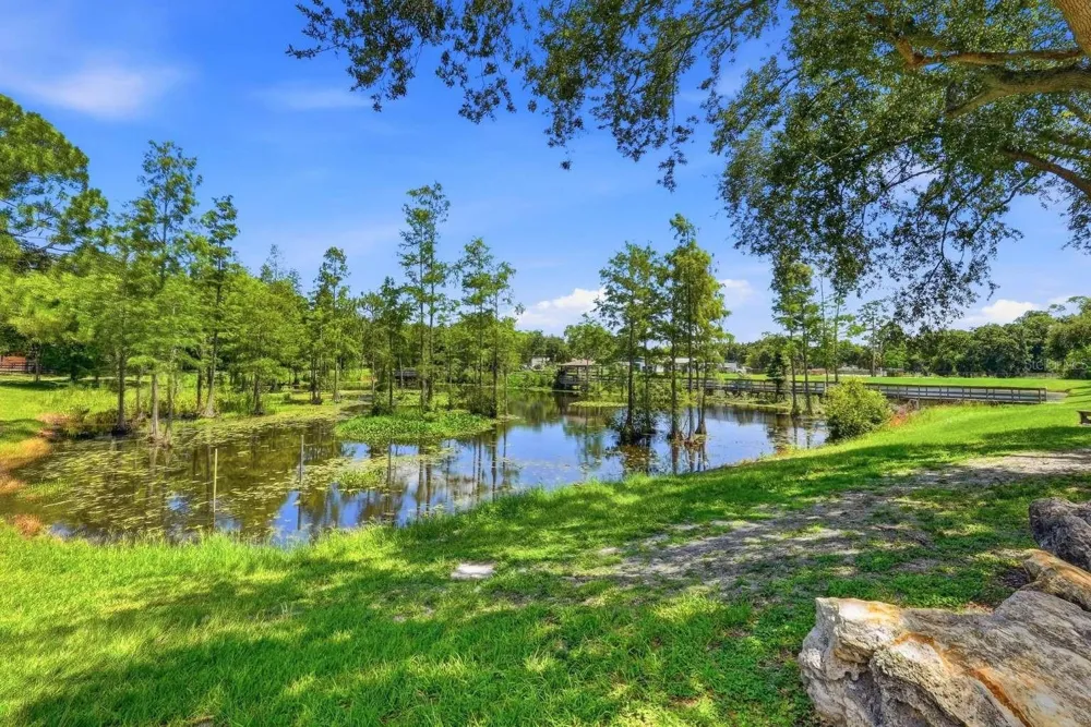 6301 86TH AVENUE Pinellas Park, FL 33782