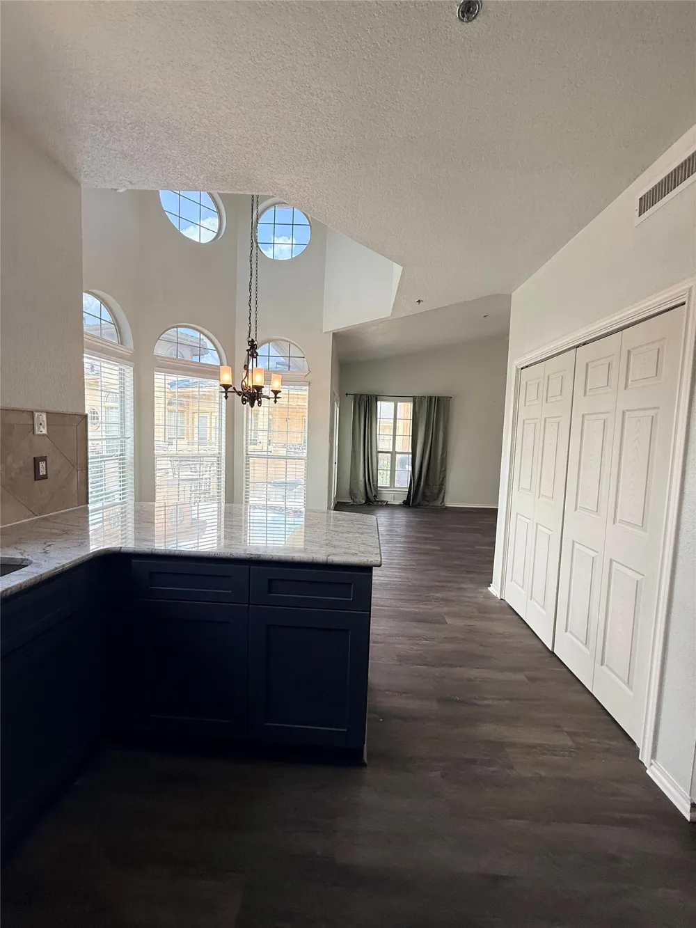 3404 American Drive #1320 Lago Vista, TX 78645
