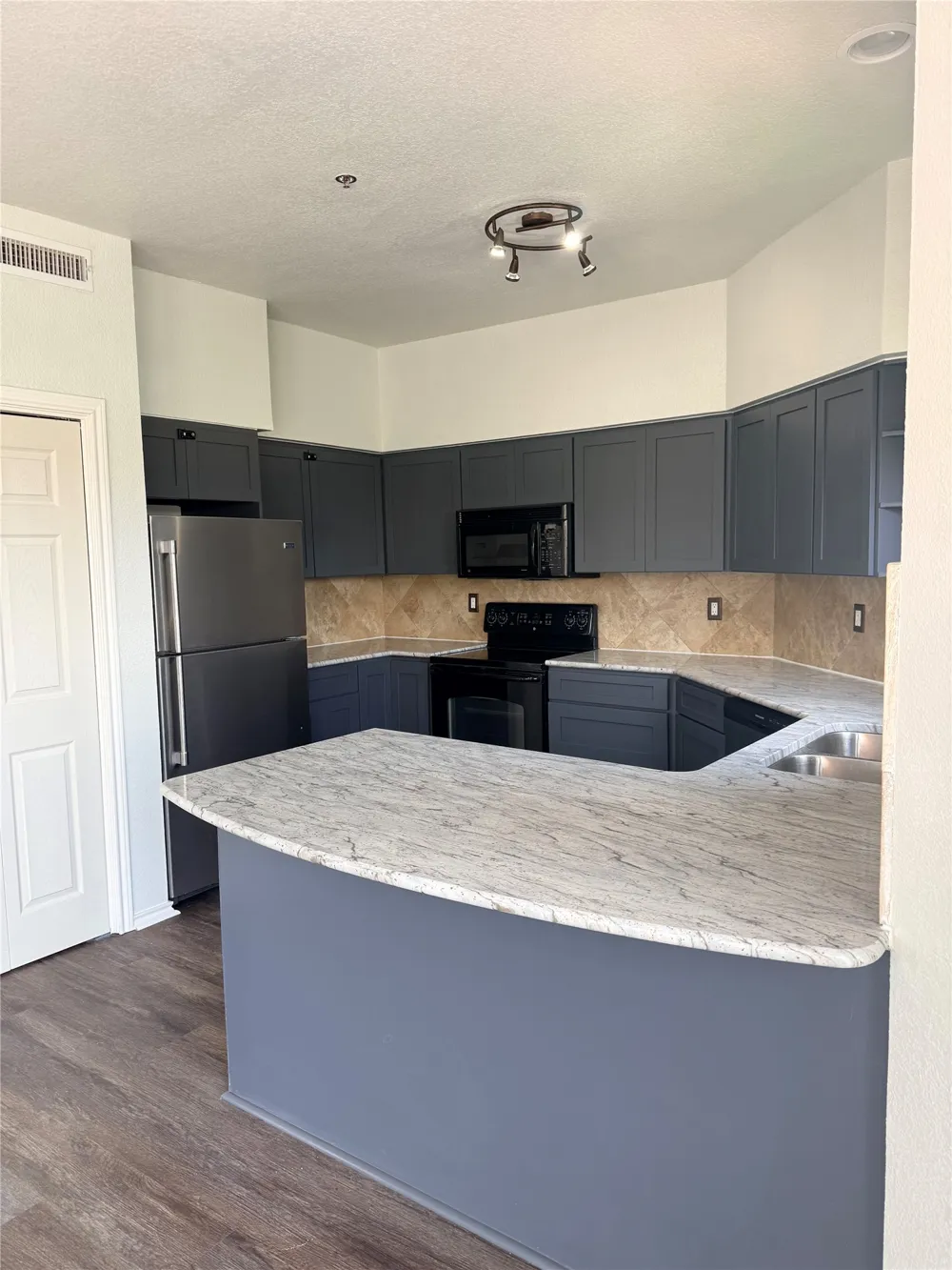 3404 American Drive #1320 Lago Vista, TX 78645
