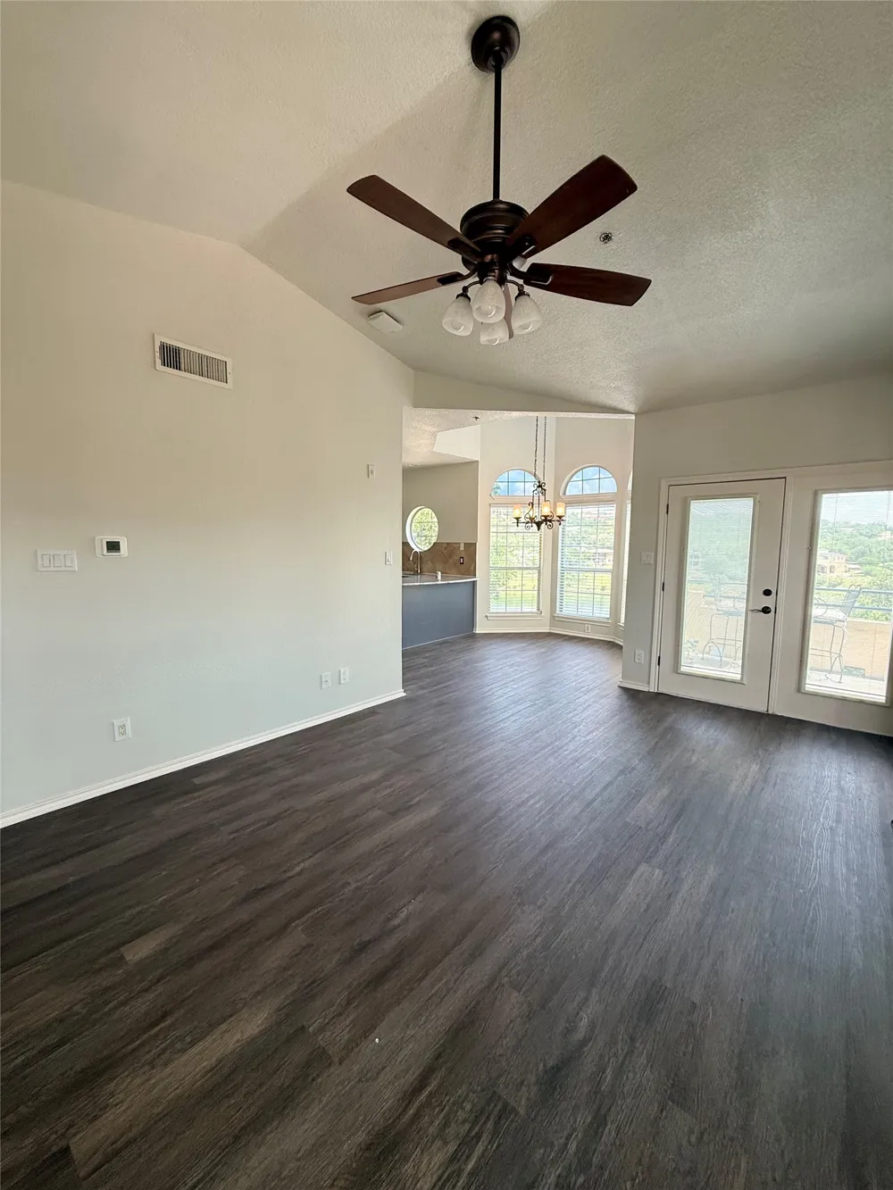 3404 American Drive #1320 Lago Vista, TX 78645