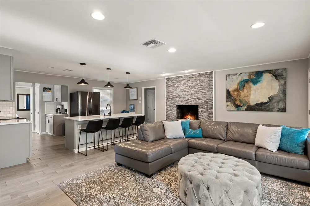 35 Presidio Road Wimberley, TX 78676