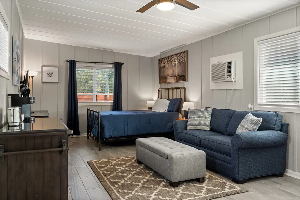35 Presidio Road Wimberley, TX 78676