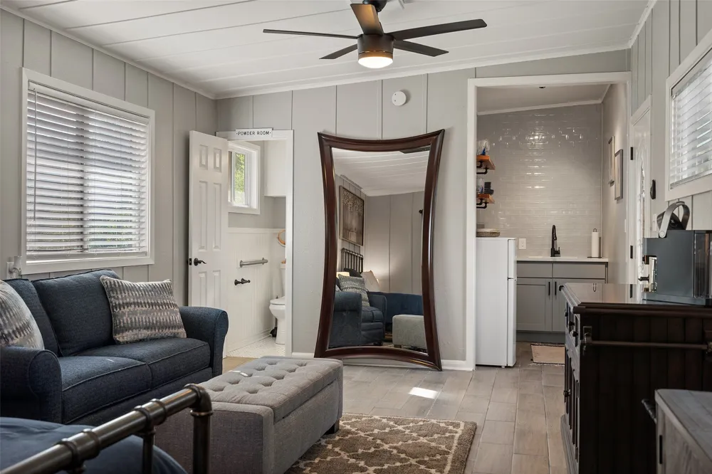 35 Presidio Road Wimberley, TX 78676