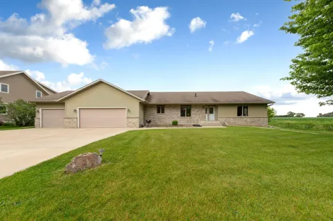 1555 Greenleaf Road