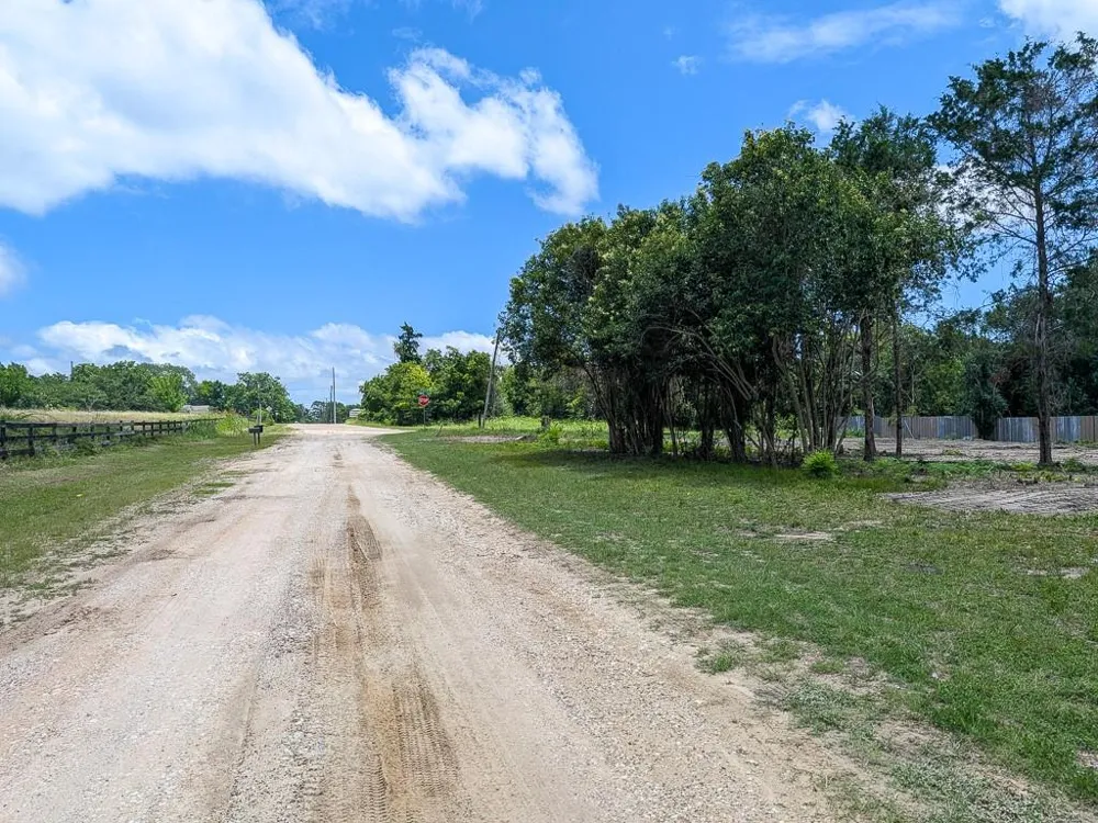 701 E Blackshear Street Navasota, TX 77868