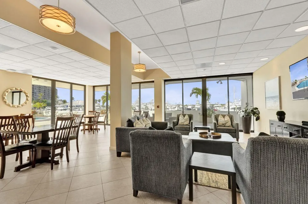 108 Lakeshore Drive #1041 North Palm Beach, FL 33408