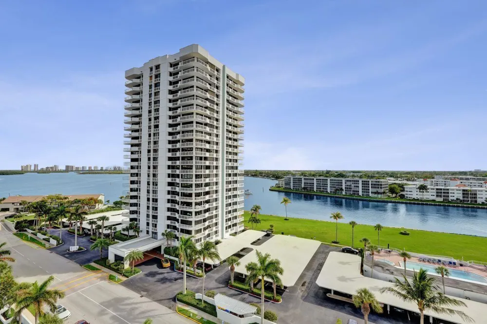 108 Lakeshore Drive #1041 North Palm Beach, FL 33408