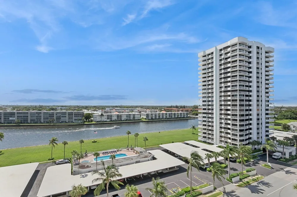 108 Lakeshore Drive #1041 North Palm Beach, FL 33408