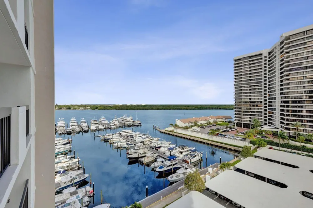 108 Lakeshore Drive #1041 North Palm Beach, FL 33408