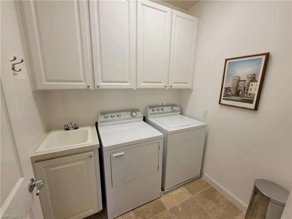 28209 Jeneva Way Bonita Springs, FL 34135