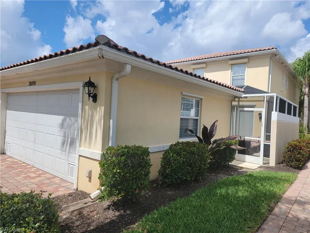 28209 Jeneva Way Bonita Springs, FL 34135