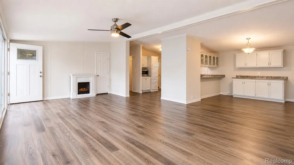 295 Bud Lane Lyon Charter Township, MI 48167