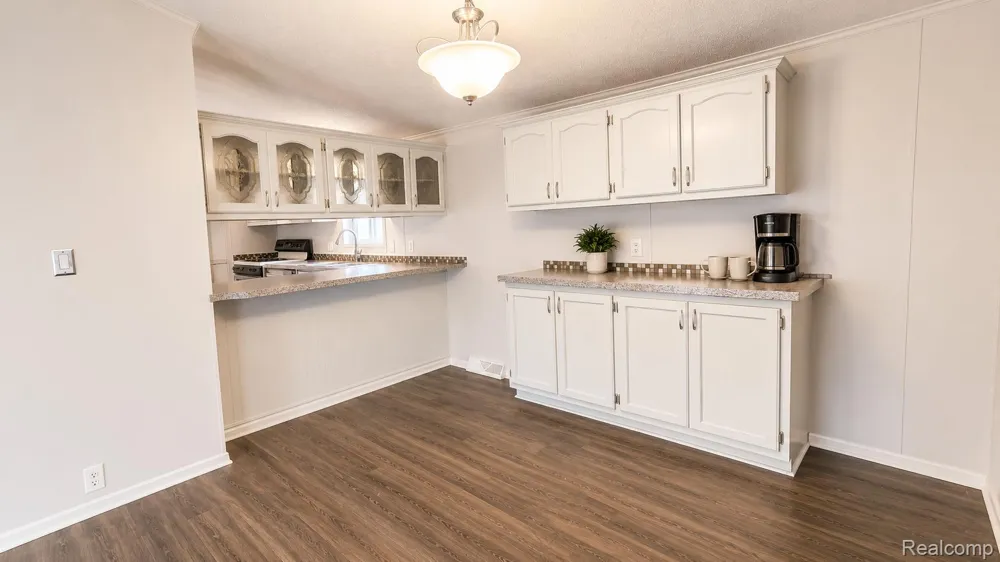 295 Bud Lane Lyon Charter Township, MI 48167