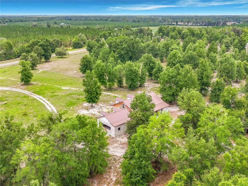 2916 SW ICHETUCKNEE AVENUE Lake City, FL 32024