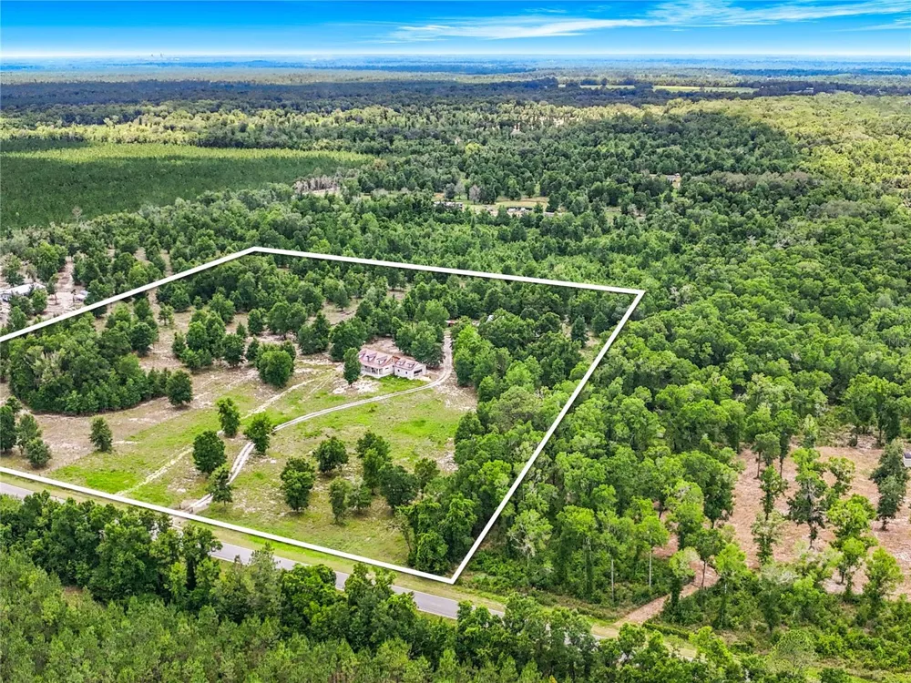 2916 SW ICHETUCKNEE AVENUE Lake City, FL 32024