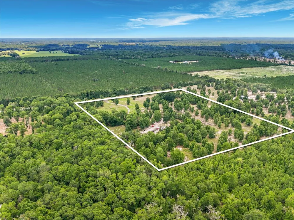 2916 SW ICHETUCKNEE AVENUE Lake City, FL 32024