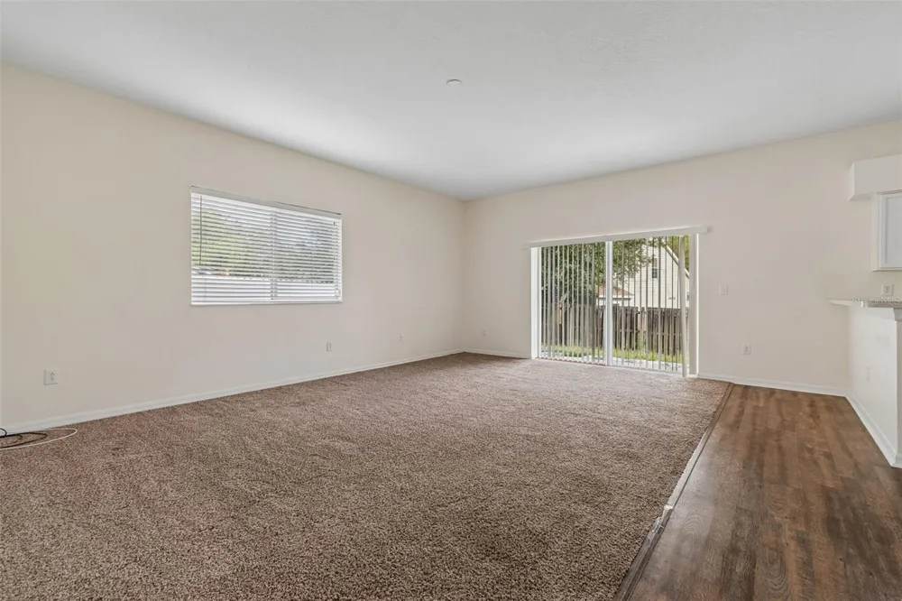3307 PINE TOP DRIVE Valrico, FL 33594