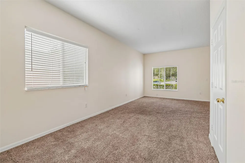 3307 PINE TOP DRIVE Valrico, FL 33594