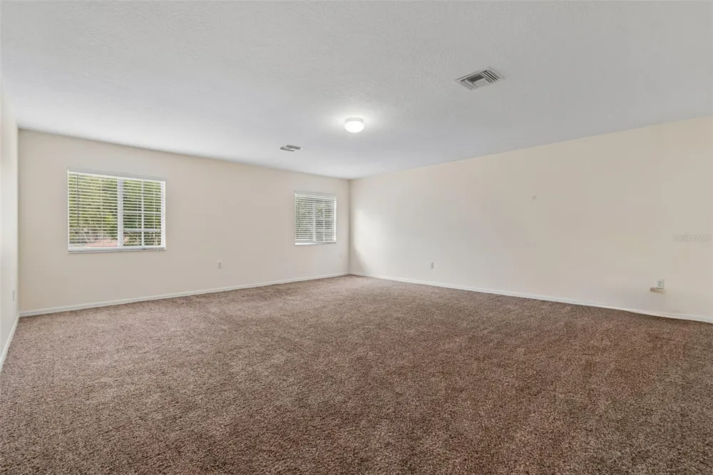3307 PINE TOP DRIVE Valrico, FL 33594