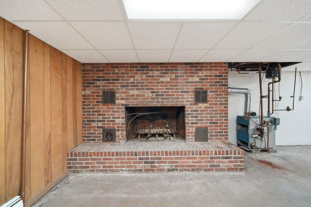 9801 Peterson Road Brooklyn, MI 49230