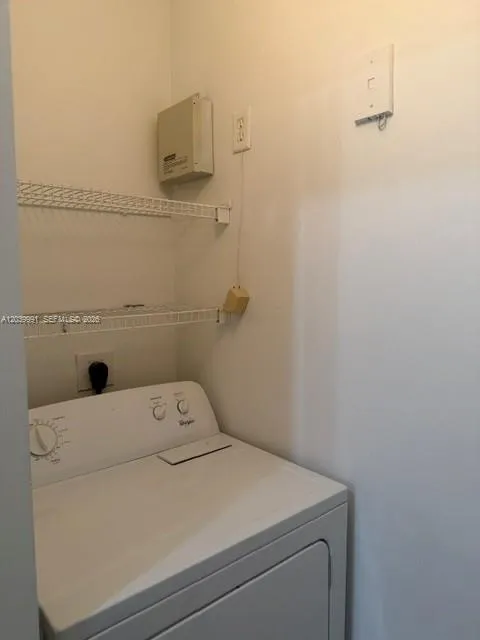8030 Nob Hill Rd #102 Tamarac, FL 33321