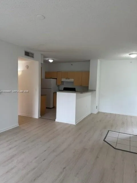 8030 Nob Hill Rd #102 Tamarac, FL 33321