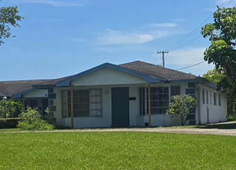 800 Ibis Way #1