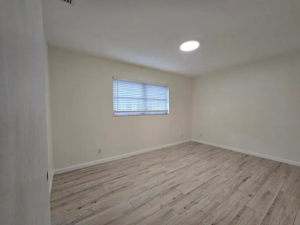 800 Ibis Way #1 North Palm Beach, FL 33408