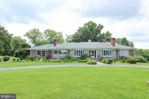 18015 MUNCASTER ROAD