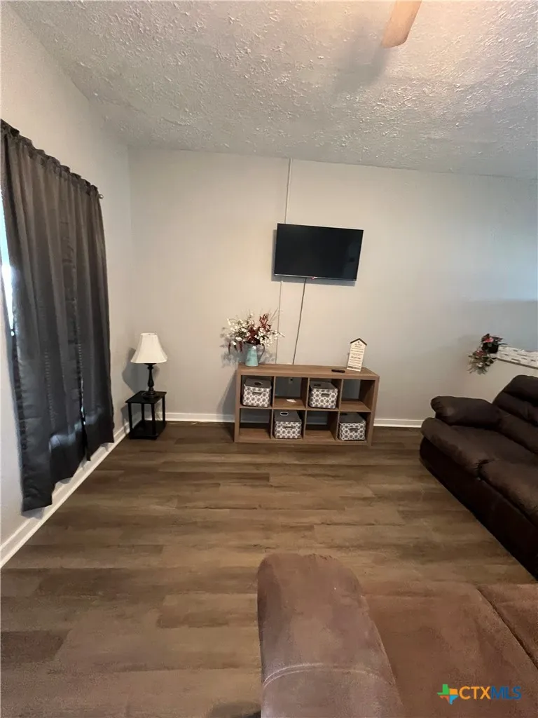 103 5th Street #B Seadrift, TX 77983