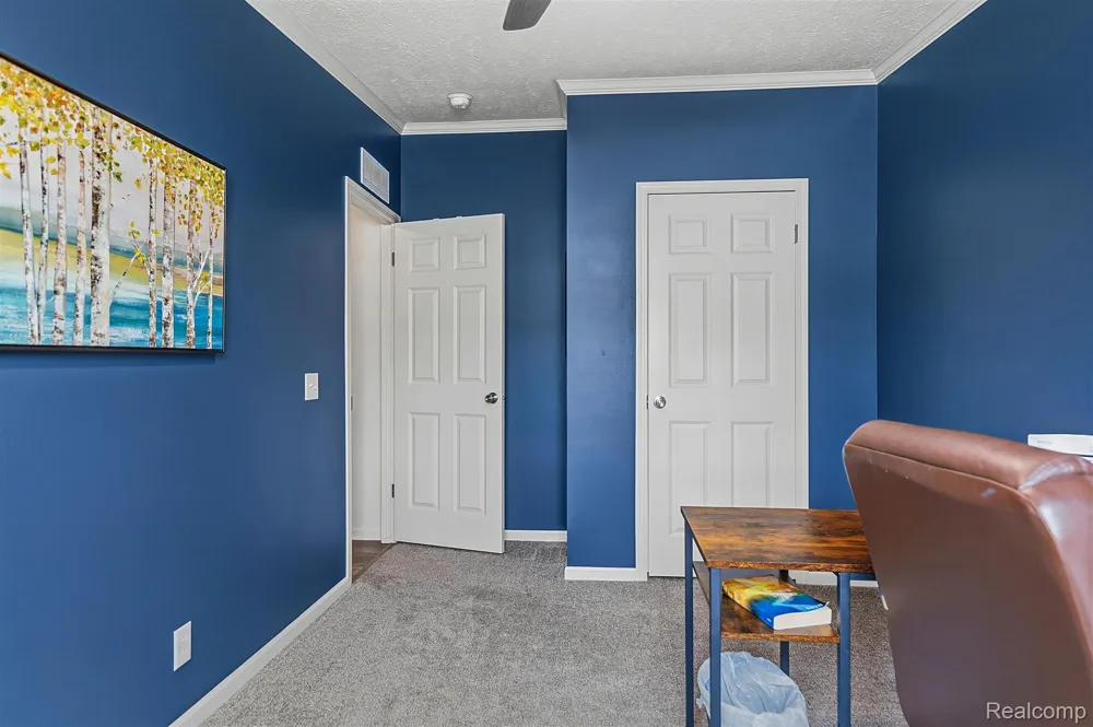 57510 Old Red Ln Lenox Township, MI 48048